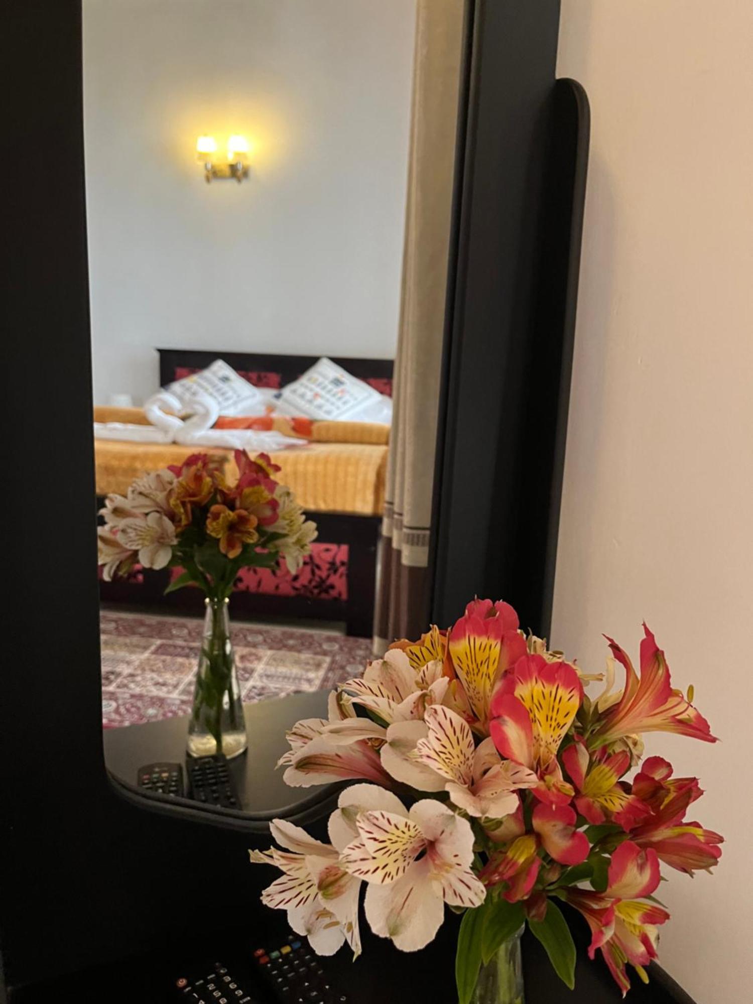 Thuring'S Holiday Bungalow Νουβάρα Ελίγια Εξωτερικό φωτογραφία