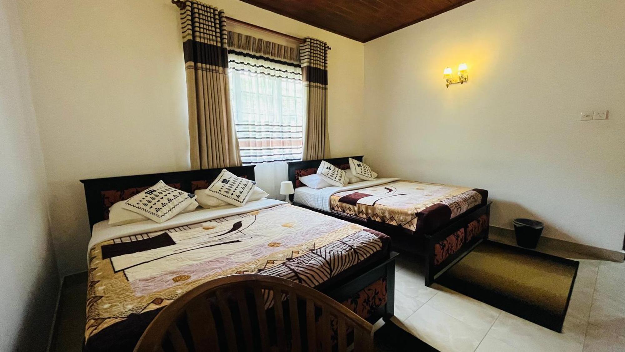 Thuring'S Holiday Bungalow Νουβάρα Ελίγια Εξωτερικό φωτογραφία