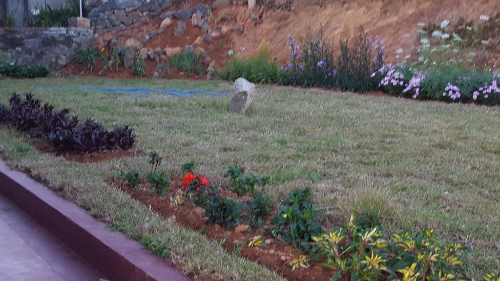 Thuring'S Holiday Bungalow Νουβάρα Ελίγια Εξωτερικό φωτογραφία