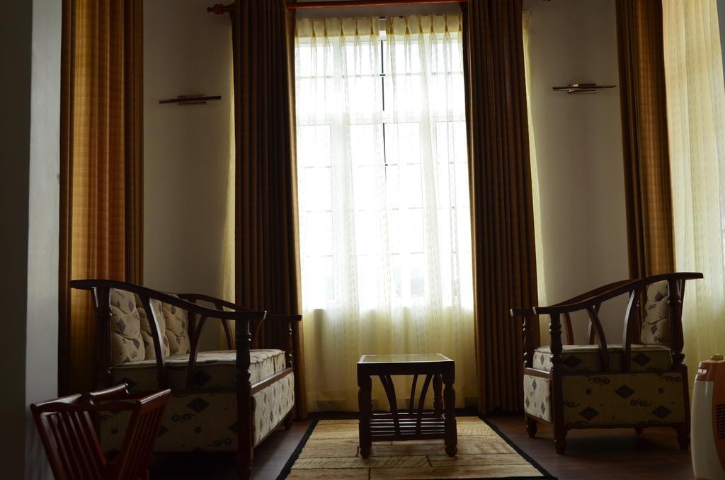 Thuring'S Holiday Bungalow Νουβάρα Ελίγια Εξωτερικό φωτογραφία