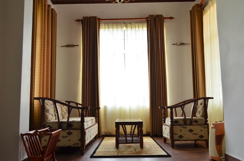 Thuring'S Holiday Bungalow Νουβάρα Ελίγια Εξωτερικό φωτογραφία
