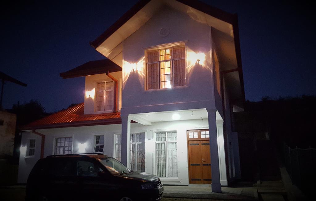 Thuring'S Holiday Bungalow Νουβάρα Ελίγια Εξωτερικό φωτογραφία